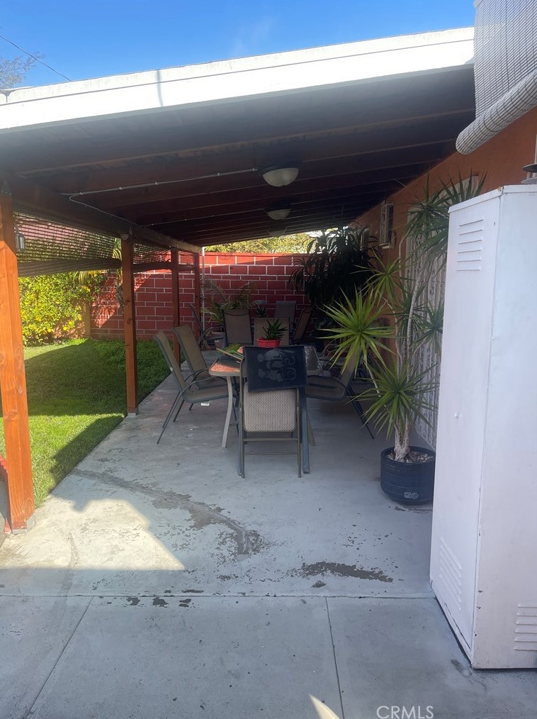 7005 Mayflower Ave, Bell, CA 90201