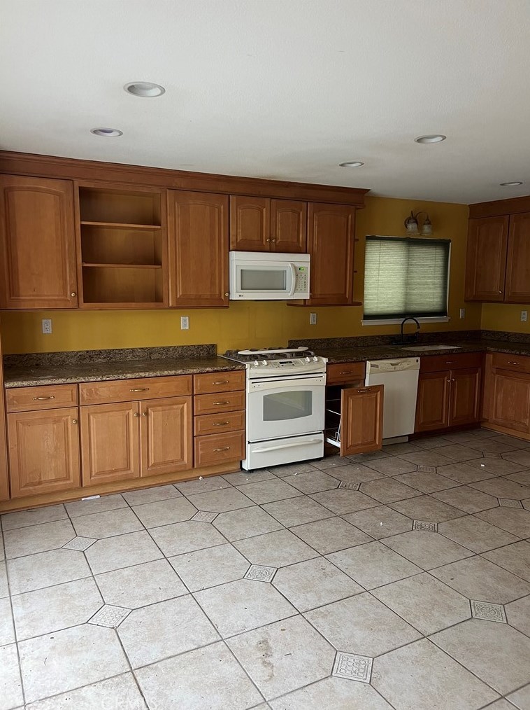 20844 Kingscrest Dr, Santa Clarita, CA 91350