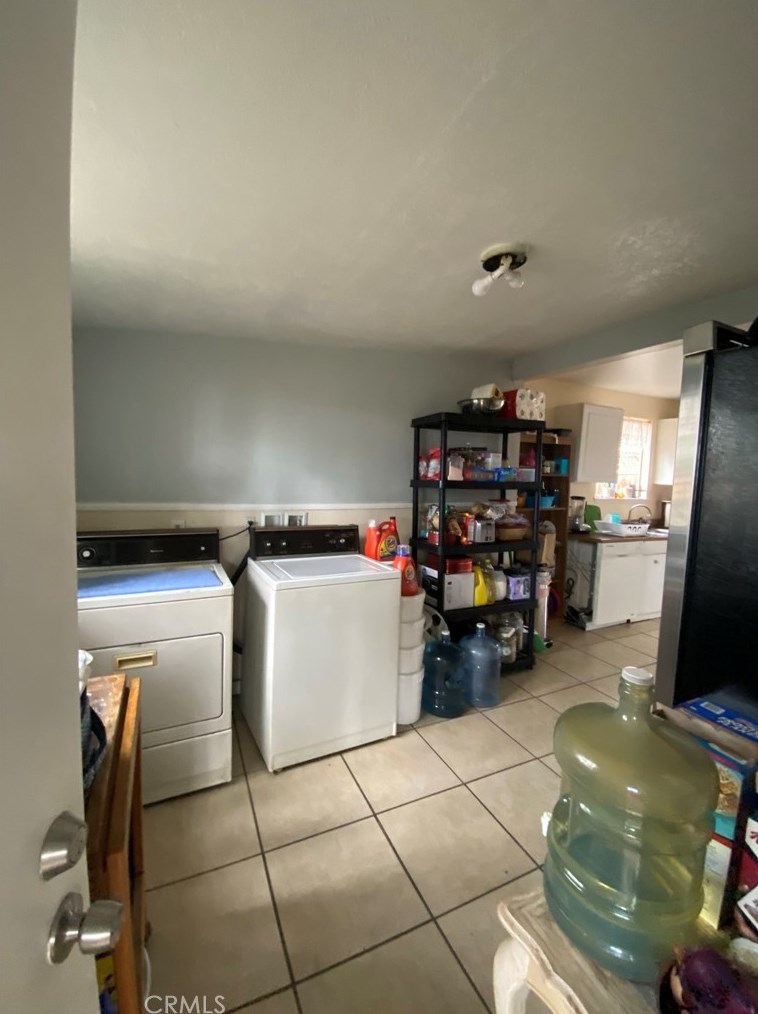 715 Washington Ave, Glendora CA  91740-4332 exterior