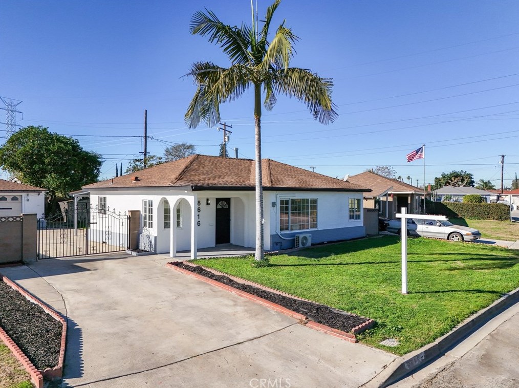 8616 Elnora St, Pico Rivera, CA 90660