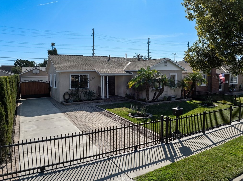 12018 Gurley Ave, Downey, CA 90242