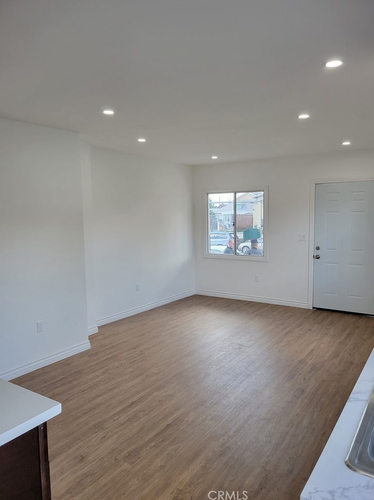 4300 Lima St, Los Angeles CA  90011-3821 exterior