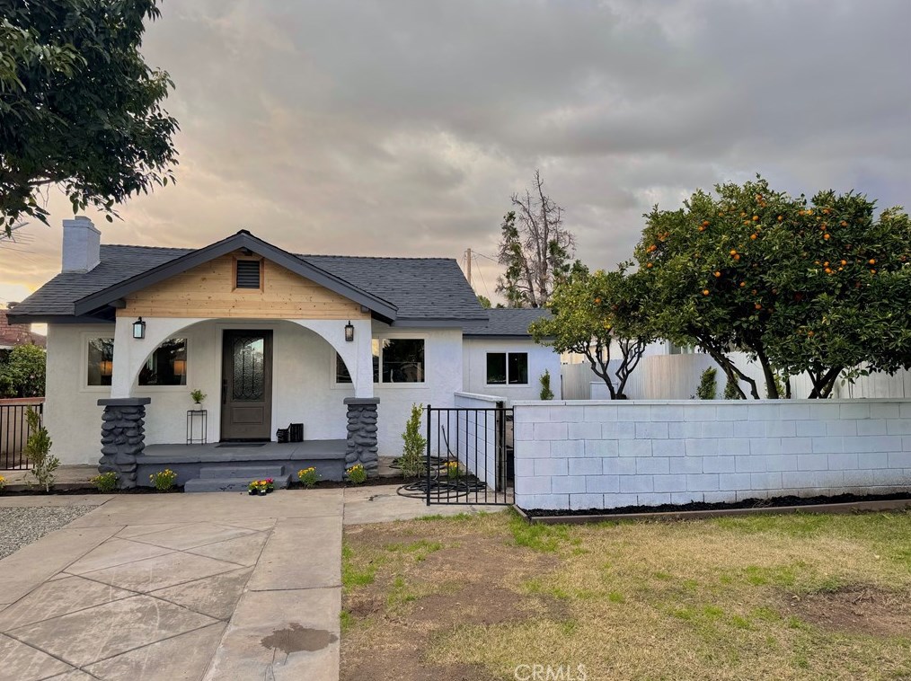 265 N 11th Ave, Upland, CA 91786