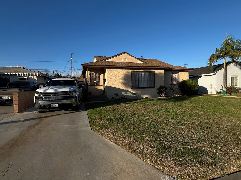 10453 Ferina St, Bellflower, CA 90706