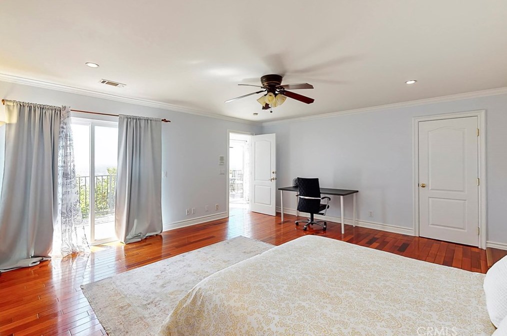 11832 Cir Dr, Whittier CA 90601-2352 exterior