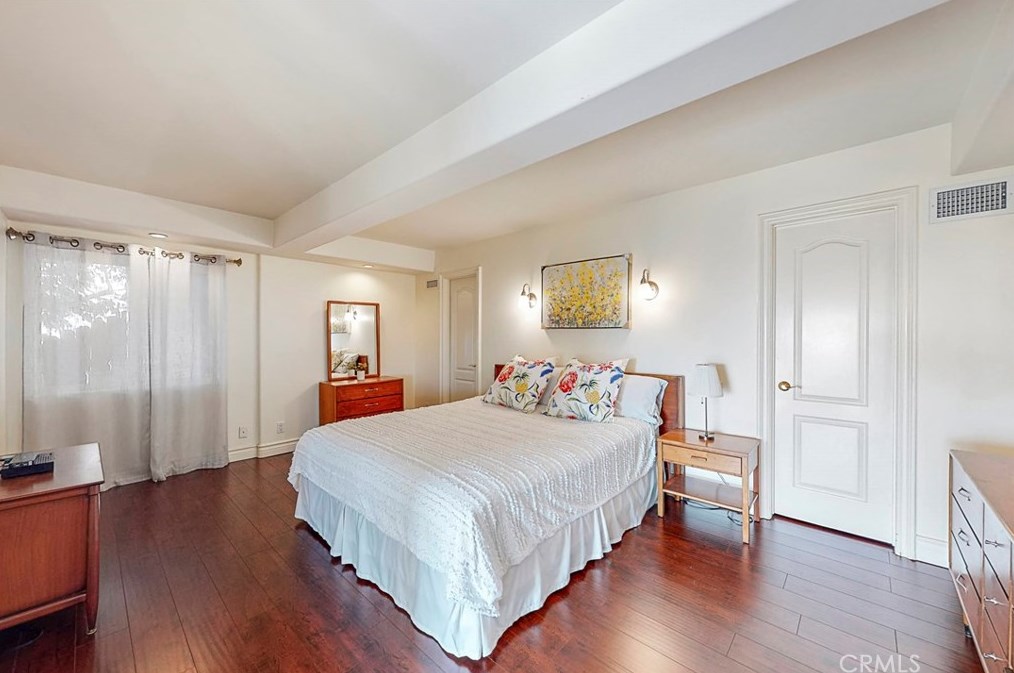 11832 Cir Dr, Whittier CA 90601-2352 exterior