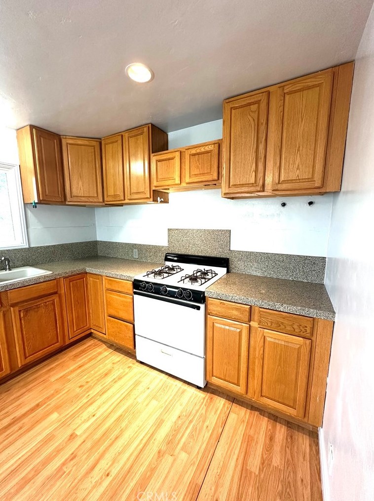 6047 Streeter Ave, Riverside CA  92504-1258 exterior