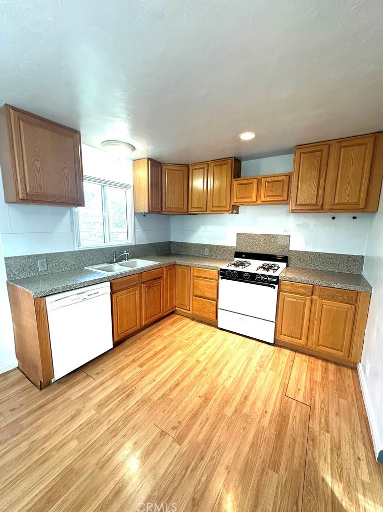 6047 Streeter Ave, Riverside CA  92504-1258 exterior