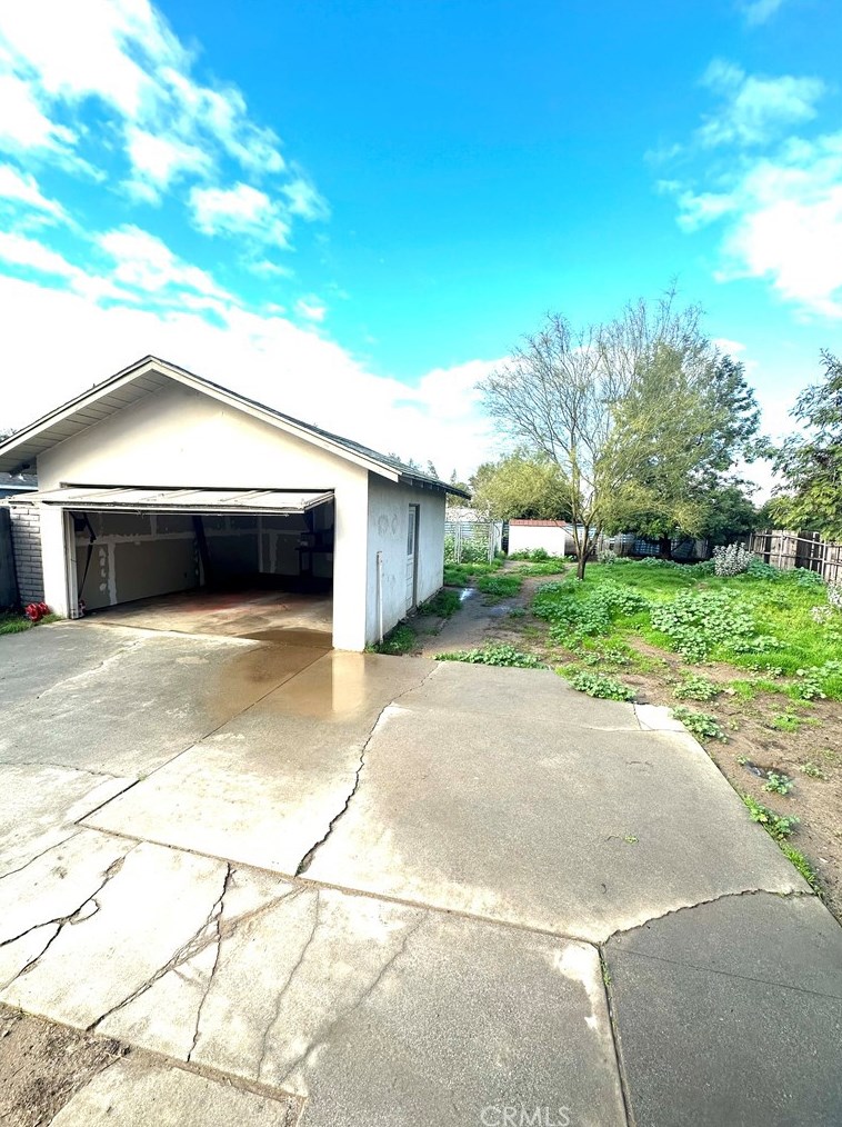 6047 Streeter Ave, Riverside CA  92504-1258 exterior