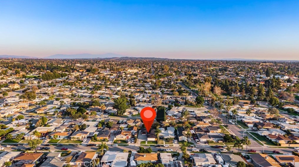 9950 Parkinson Ave, Whittier CA  90605-3051 exterior