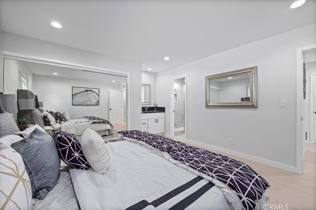 11441 Gonsalves St, Artesia CA  90703-6761 exterior