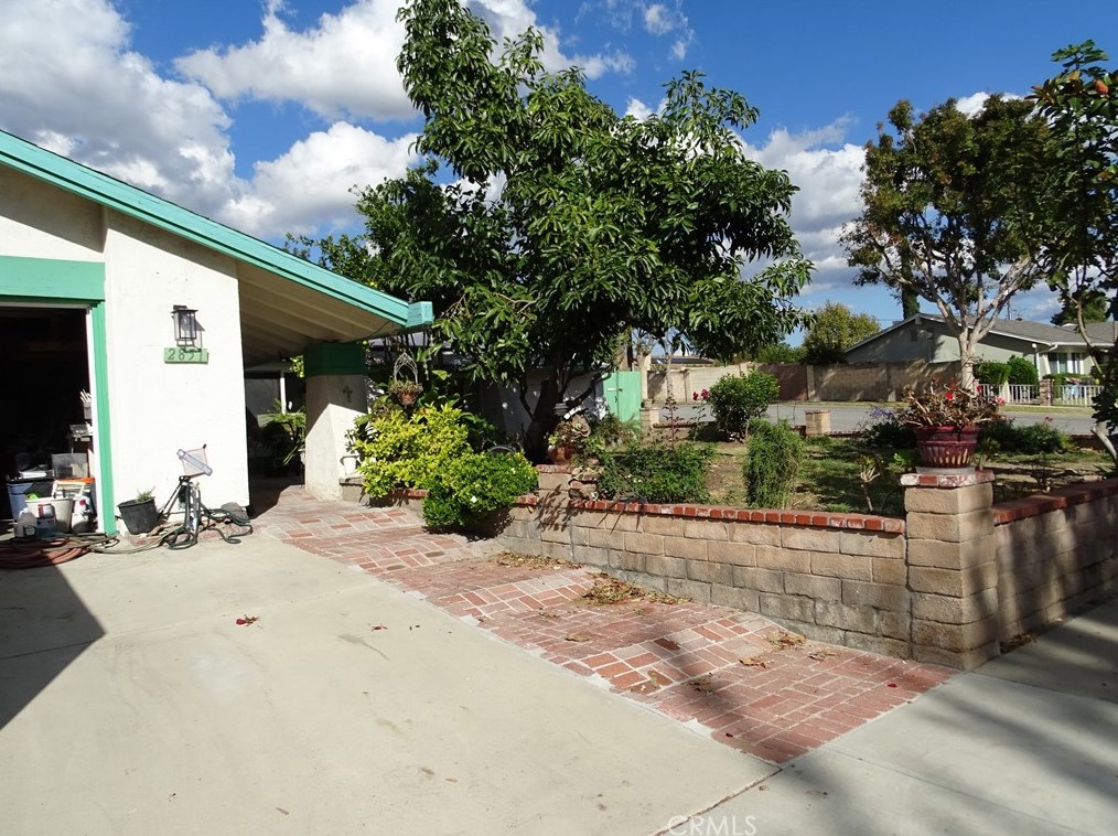 2851 Barnes St, Simi Valley, CA 93065