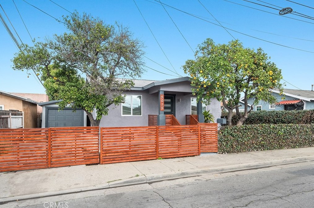 5015 Verona St, Los Angeles CA  90022-3920 exterior