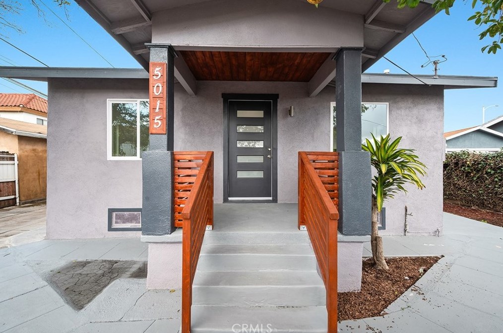 5015 Verona St, Los Angeles CA  90022-3920 exterior