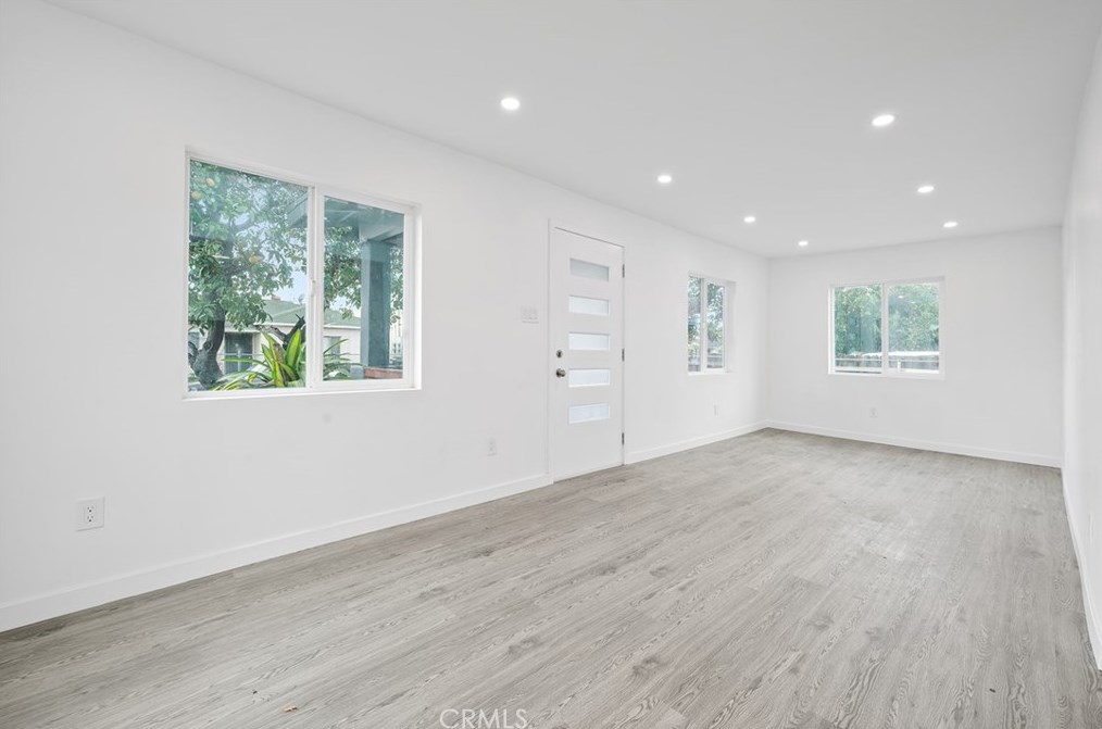 5015 Verona St, Los Angeles CA  90022-3920 exterior