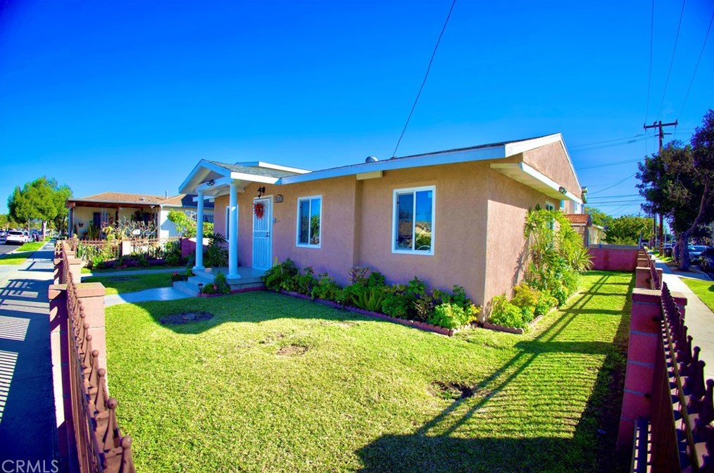 1400 Gundry Ave, Long Beach, CA 90813-2318