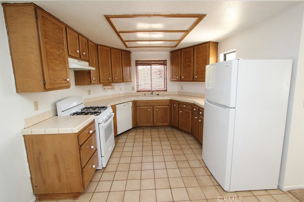 9300 Oakmount Blvd, Desert Hot Springs, CA 92240-1421