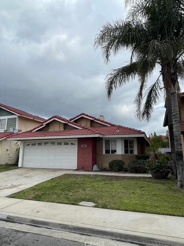 14454 Elderwood Dr, Fontana, CA 92337