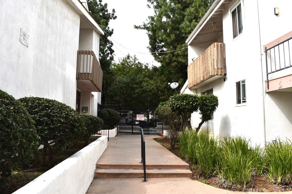 1661 Neil Armstrong St #153, Montebello, CA 90640