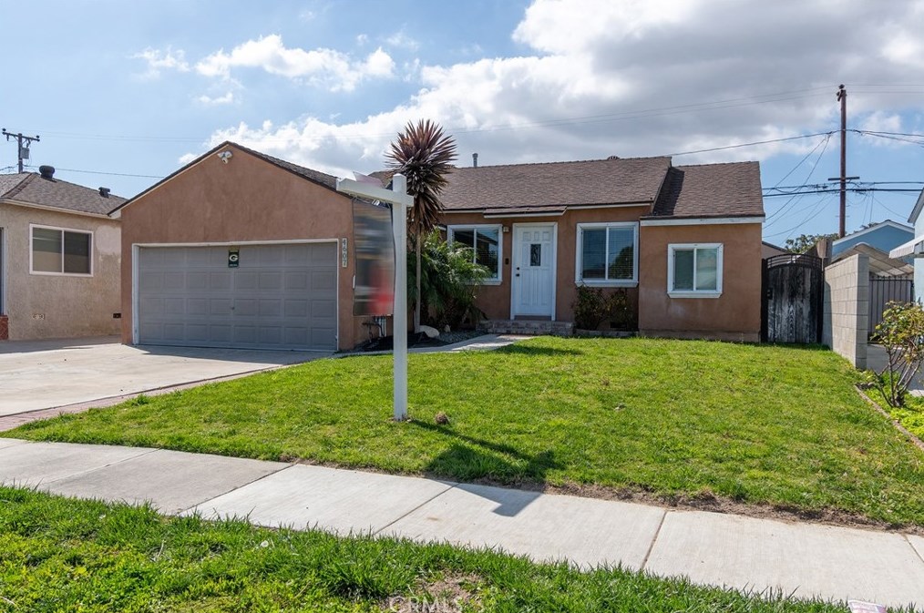 4607 Lakewood Blvd, Lakewood, CA 90712