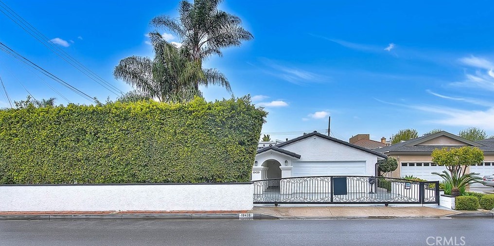 10439 Brookshire Ave, Downey, CA 90241