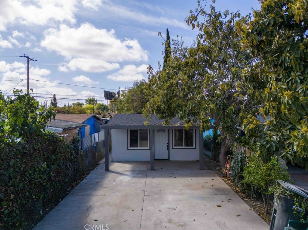 11924 168th St, Artesia, CA 90701-1804
