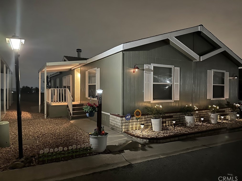 3700 Quartz Canyon Rd, Riverside CA  92509-1110 exterior