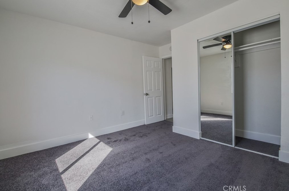1124 84 Pl, Los Angeles CA  90001-3722 exterior