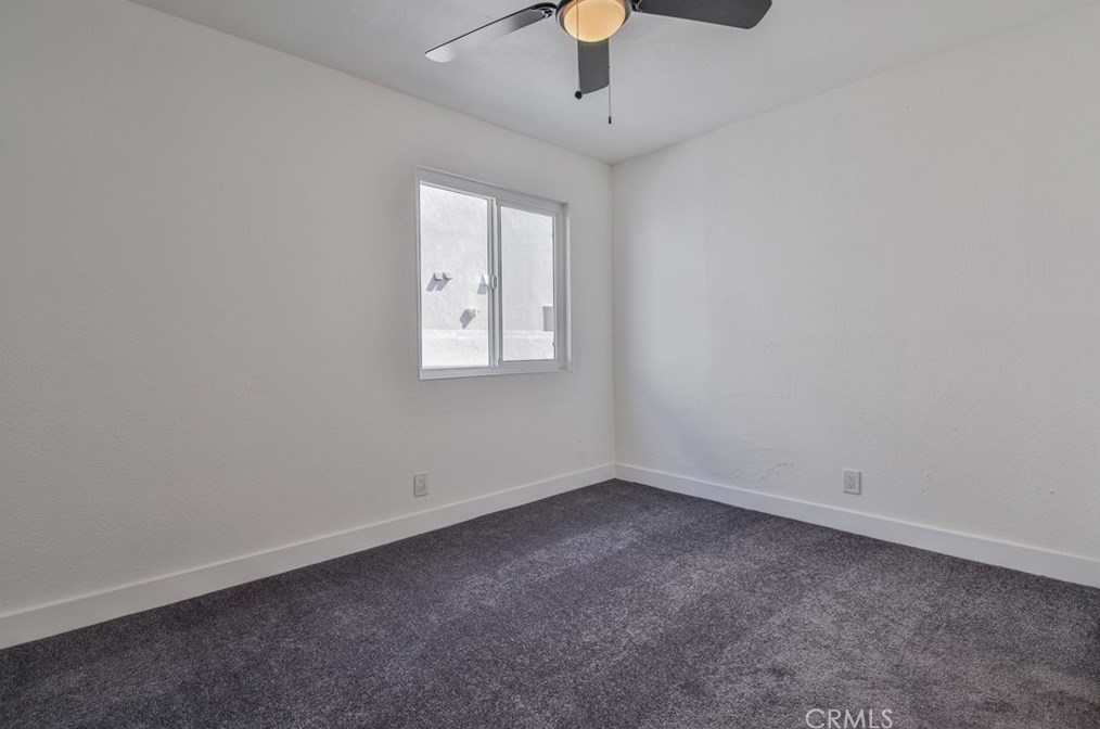 1124 84 Pl, Los Angeles CA  90001-3722 exterior