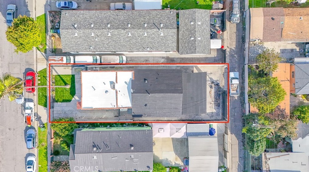 1124 84 Pl, Los Angeles CA  90001-3722 exterior