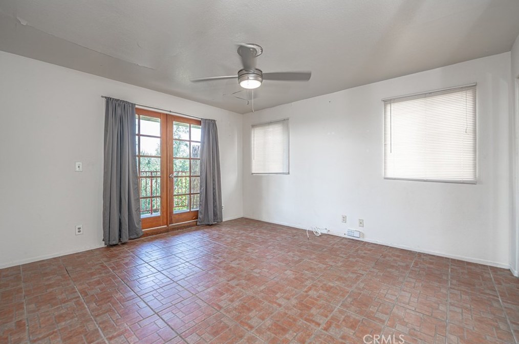 2027 Lemoyne St, Los Angeles CA  90026-1901 exterior