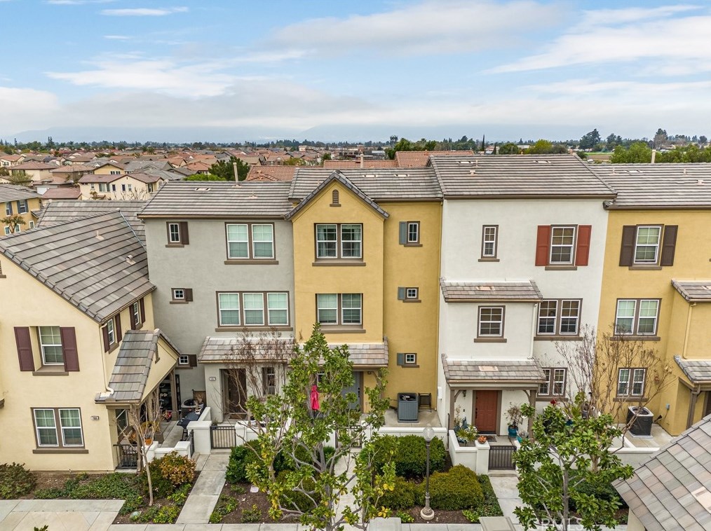7009 Dorland St, Chino, CA 91710