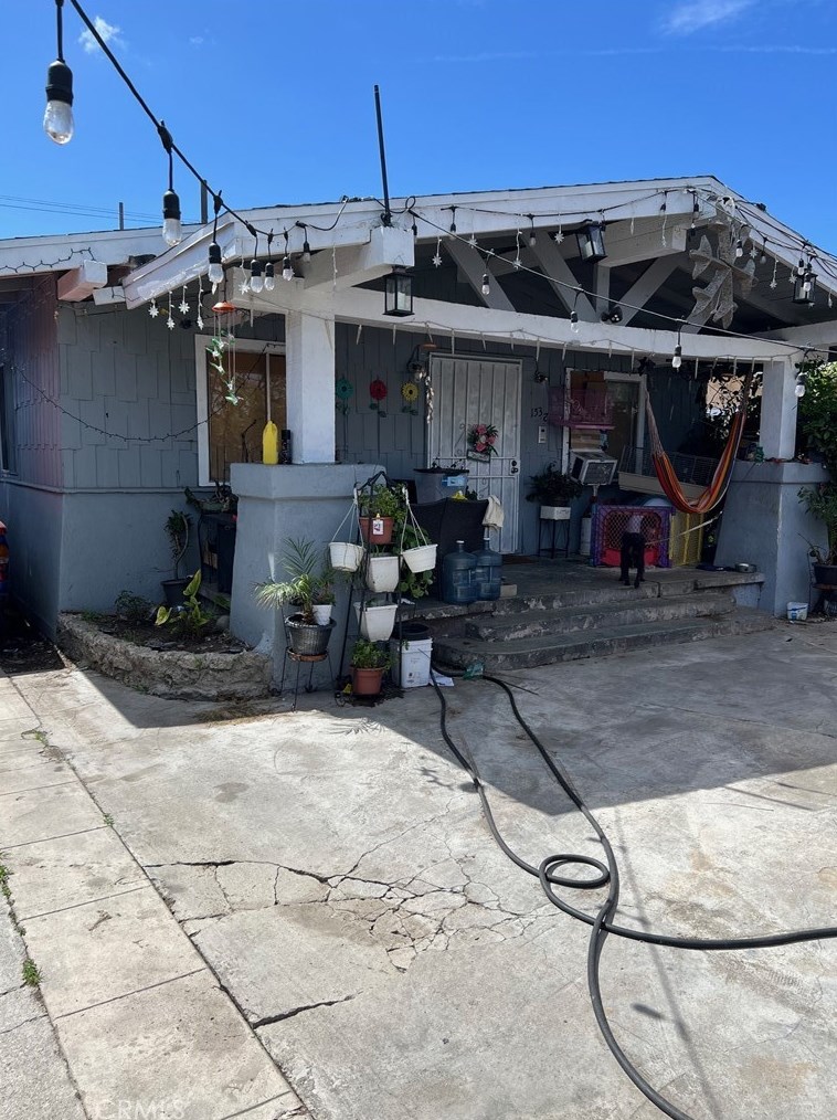 1532 58th St, Los Angeles CA  90011-4836 exterior