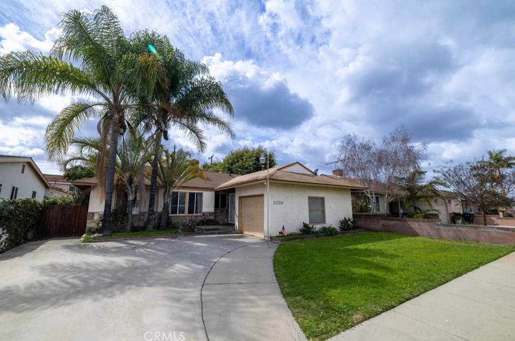 11726 Mapledale St, Norwalk, CA 90650
