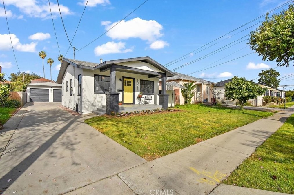 6821 Fishburn Ave, Bell, CA 90201