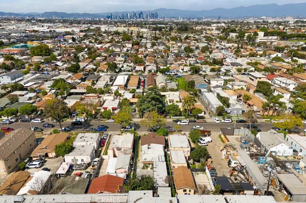 1170 71st St, Los Angeles CA 90003-1837 exterior