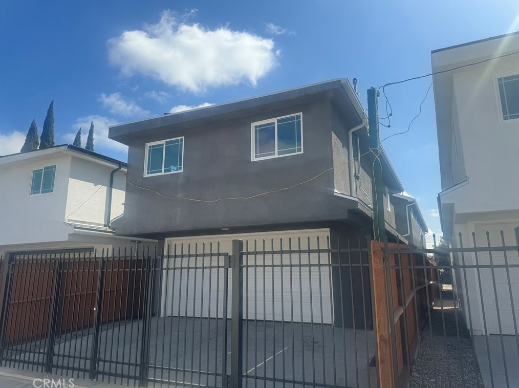 9009 Bch St, Los Angeles CA  90002-3019 exterior