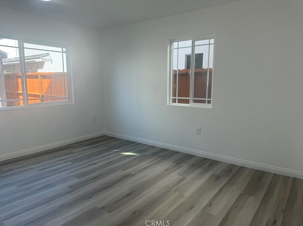 9009 Bch St, Los Angeles CA  90002-3019 exterior