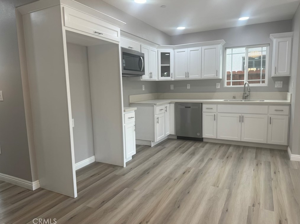 9009 Bch St, Los Angeles CA  90002-3019 exterior