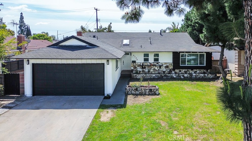 9730 La Docena Ln, Pico Rivera, CA 90660