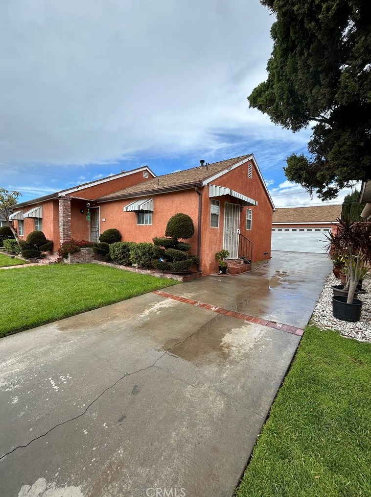 213 E Kelby St, Covina, CA 91723