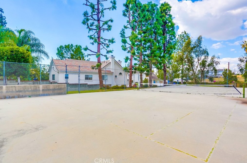 15257 Campina Ln, La Mirada CA  90638-1401 exterior