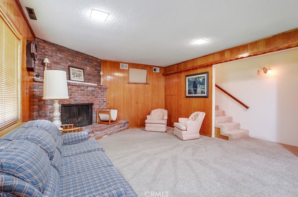 15257 Campina Ln, La Mirada CA  90638-1401 exterior