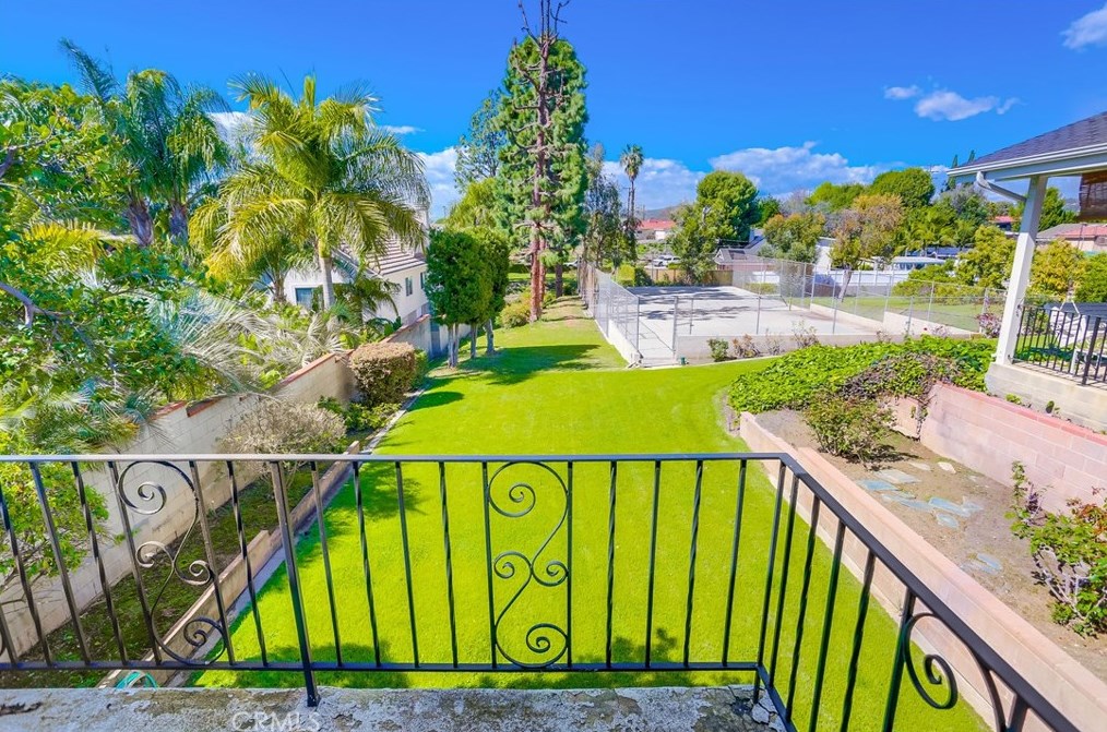 15257 Campina Ln, La Mirada CA  90638-1401 exterior