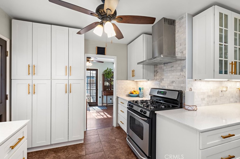 11242 Ringwood Ave, Whittier CA  90670-4342 exterior