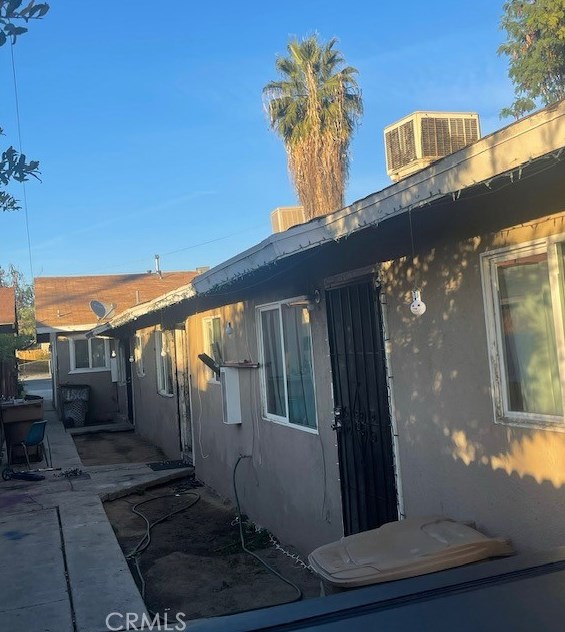 1503 Pacific St, Bakersfield, CA 93305