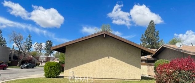 2200 Pinon Springs Cir, Bakersfield CA  93309-4455 exterior