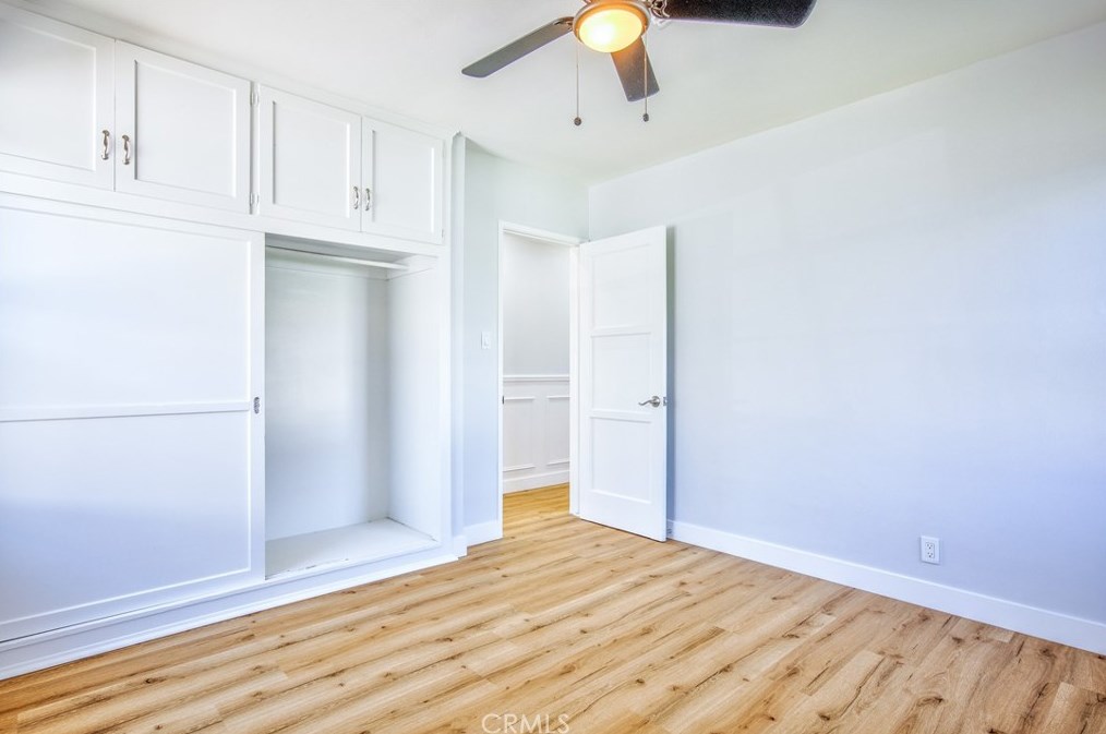 6621 Lindley Ave, Los Angeles CA  91335-5512 exterior