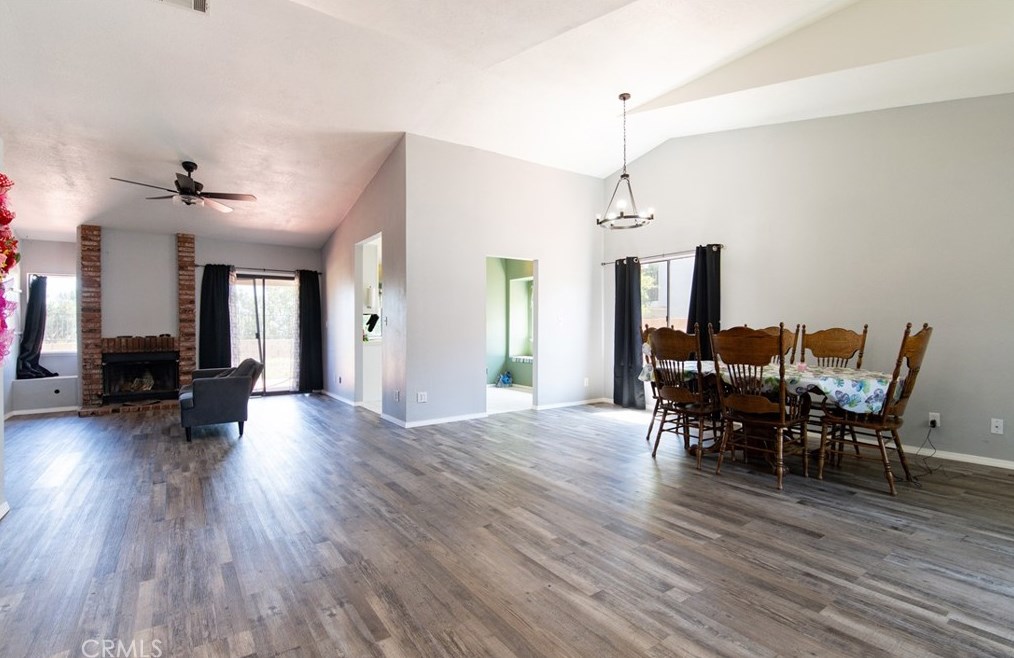 4713 Sungate Dr, Palmdale, CA 93551