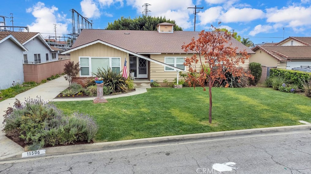 11506 Samoline Ave, Downey, CA 90241